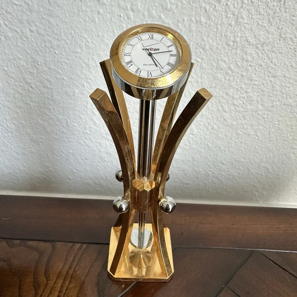 Vintage Verizon Brass Pedestal Quartz Clock 7 Inch MCM Atomic‎ Style Gold Rare